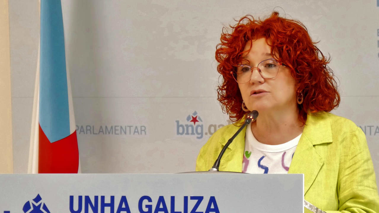 Montse Prado, diputada del BNG, en rueda de prensa. AGN